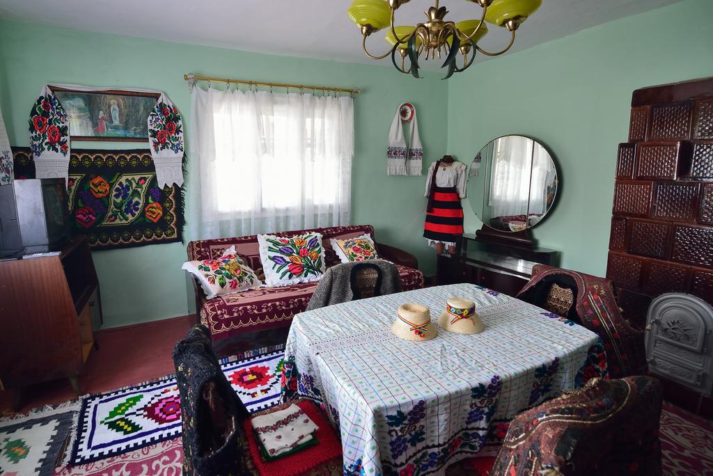 מלון Bogdan Vodă Busta House מראה חיצוני תמונה